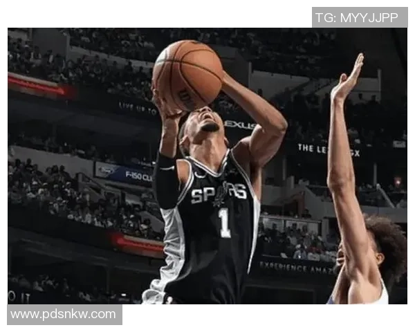 NBA常规赛：华子32+6森林狼反转马刺 兰德尔22+12圣城3人20+